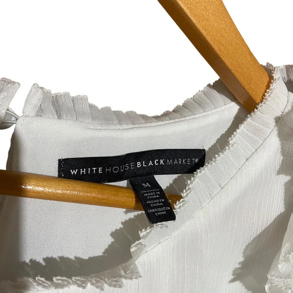 White House Black Market Micro Pleated Shell Tank In ERUC Size Medium - Picture 9 of 10